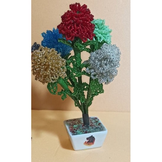 Carnations made of sand beads of different colors. Made of precious sand beads with 0.35mm green wire and green flower adhesive tape. Bouquet height 16-18 cm.