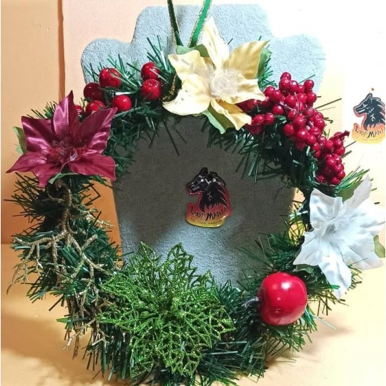 Round Christmas wreath with artificial fir, Christmas flowers and beaded ornament. Size 20 cm.
