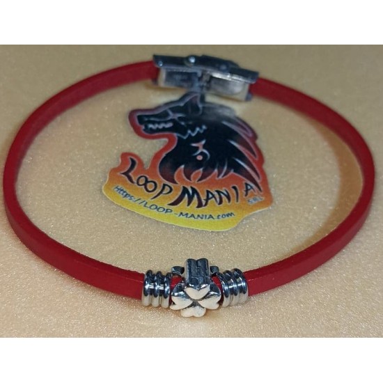 Natural leather cord bracelet. Made of 4 mm red leather cord, stainless steel spacer, silver metal beads and stainless steel band clasps. Model size 1 = 20.3 cm, model 2 = 20.3 cm, model 3 = 20.3 cm, model 4 = 20.3 cm.