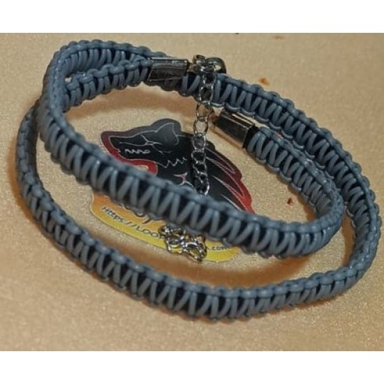  Natural woven leather cord bracelet. Made of 4 mm leather cord, 1 mm natural leather cord, hand-woven different color.