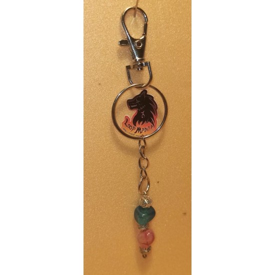  Keychain with glass stones of different colors.