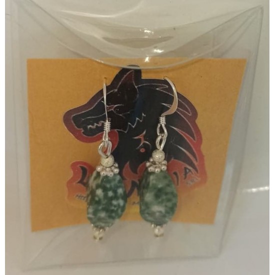  Earrings with semiprecious stones green spot green and garnet agate .