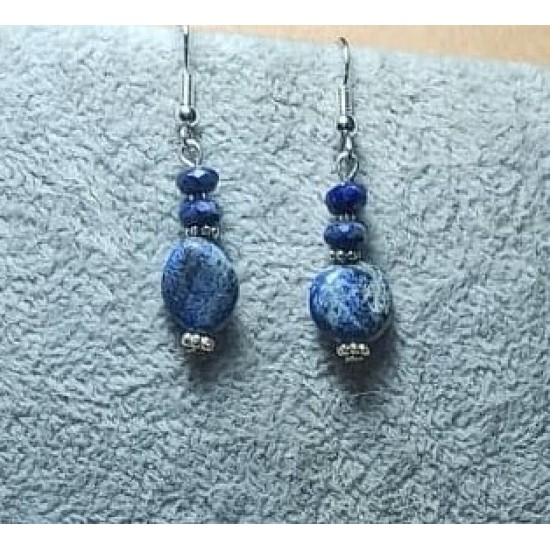 Lapis lazuli stone earrings with spacers and silver-plated cakes. CER062-1 = 4 cm with full cakes, CER062-2 = 4 cm with full cakes