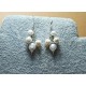 Natural (cultured) pearl earrings with silver plated accessories. CER064-1 = 5 cm, CER064-2 = 5 cm, CER064-3 = 5 cm, CER064-4 = 5 cm, CER064-5 = 5 cm, CER064-6 = 5 cm with cakes with everything.