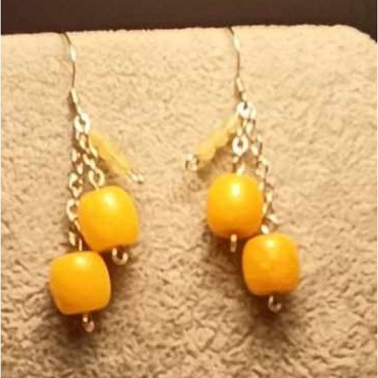 Yellow jade bead earrings with stainless steel earrings. 