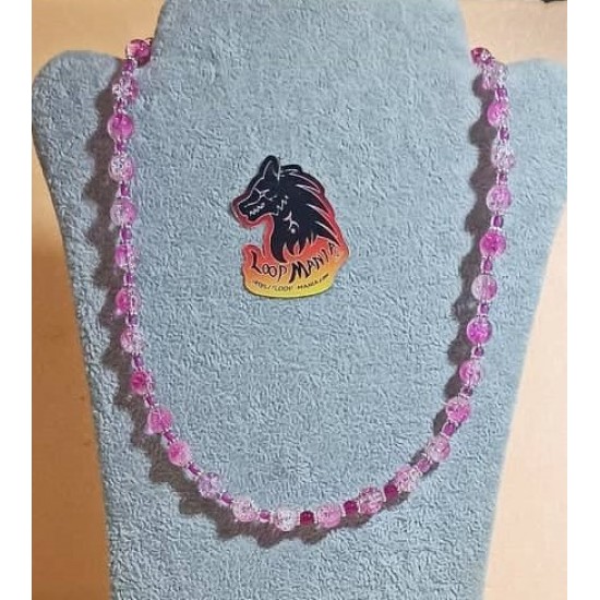 Necklace made of crackle glass beads, different colors. Made of silicone wire from crackle glass beads with silver-plated accessories, lobster clasps and 5 cm silver-plated extension.  COL098-1 = 50.8 cm + 5 cm extension,  COL098-2 = 50.8 cm + 5 cm extens