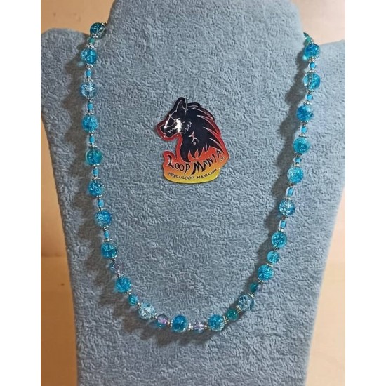 Necklace made of crackle glass beads, different colors. Made of silicone wire from crackle glass beads with silver-plated accessories, lobster clasps and 5 cm silver-plated extension.  COL098-1 = 50.8 cm + 5 cm extension,  COL098-2 = 50.8 cm + 5 cm extens