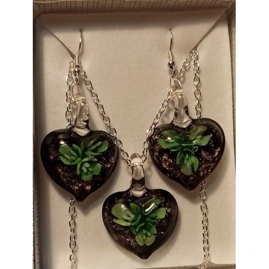 Chain and earrings with black murano with blue flower, heart 33x24x10mm, black murano with yellow flower, heart 27x20x11mm, black murano with green flower, heart 33x24x10mm, black murano with pink flower, heart 27x20x11mm, silver plated necklace base 51x 