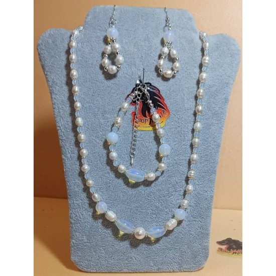 Set: necklace-bracelet-earrings made of white natural pearls with opalite beads. Necklace about 50.8 cm + 5 cm extension plated with silver, handmade on silicone wire made of natural pearls (culture), spacers plated with silver, silver lobster clasps. 17.