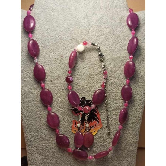 Set: necklace--bracelet-earrings. Necklace and bracelet made of natural jade semi-precious beads 18x13 mm, round fuchsia lace pendant and glass beads, on silicone wire, 